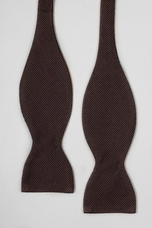 Brown grenadine silk bow tie