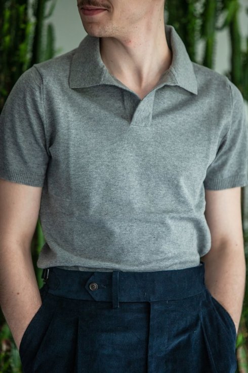 Grey knitted polo shirt 