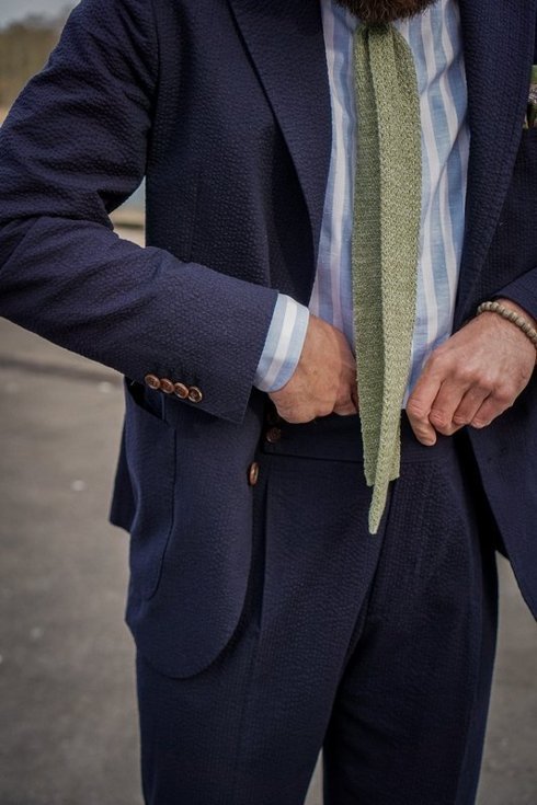 Ultralight seersucker 'Portofino' suit, pearl buttons