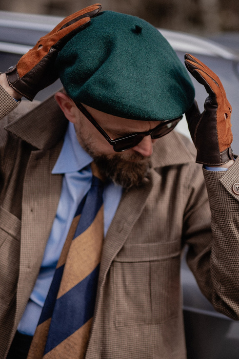 racing green beret